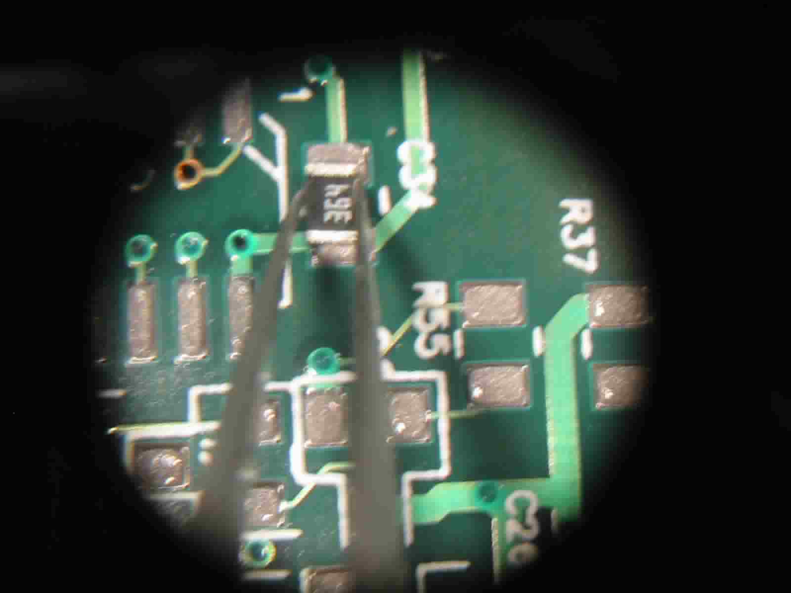 Apply your Solder Paste
      using your Squeegee Blade. Click to zoom.